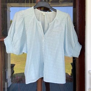 Sundance light blue/green‎ top. Great used condition. (PS)